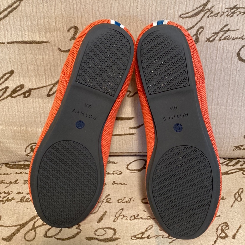 - Rothys - Picture 7 of 9